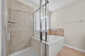 Building Photo - 6438 Haywards Crossing S Cir