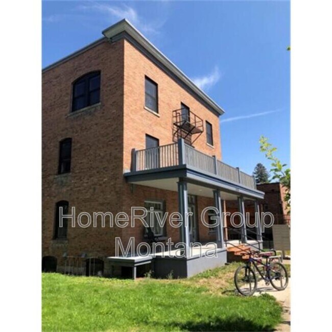Building Photo - 508 S 3rd St W