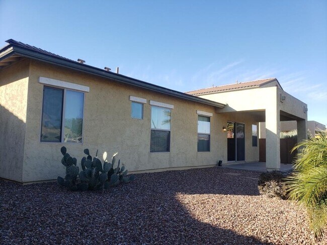 Foto del edificio - 760 E Indian Wells Pl