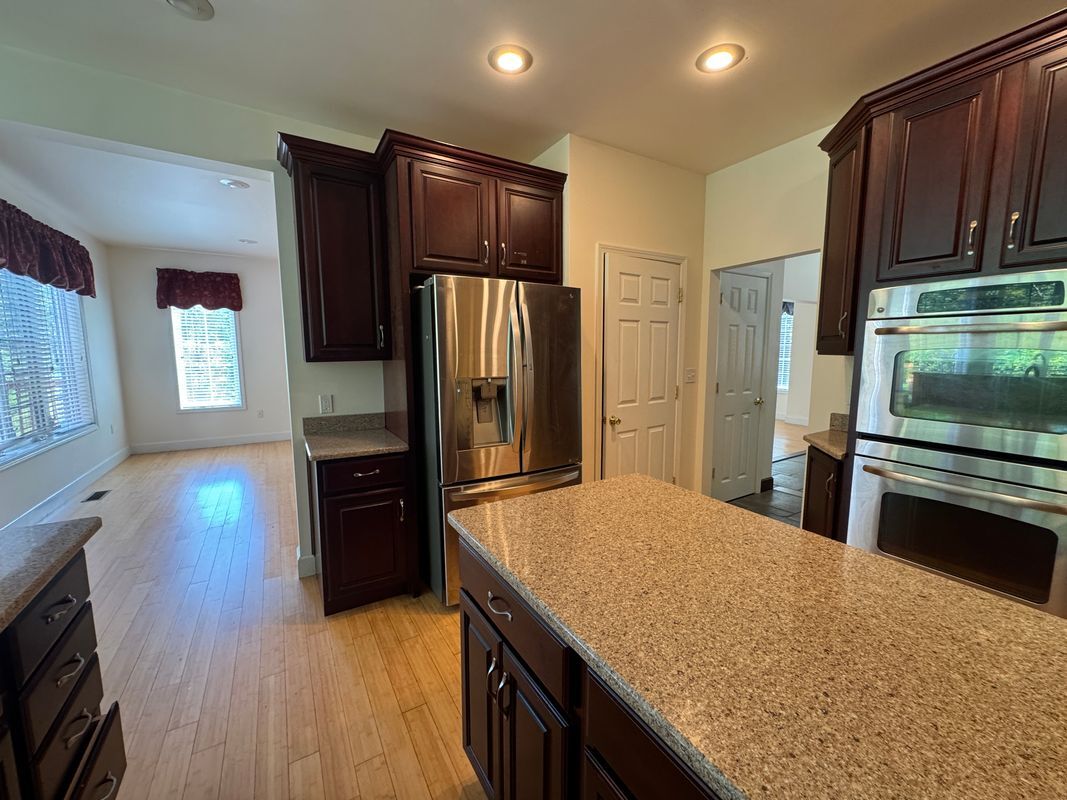 Foto del edificio - 1304 Old Trail Rd