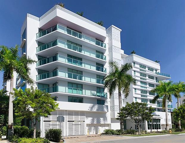 Foto del edificio - 2678 Tigertail Ave