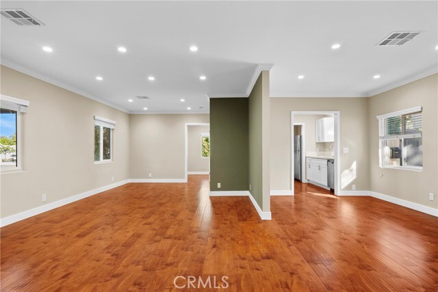 Building Photo - 5318 Alhama Dr