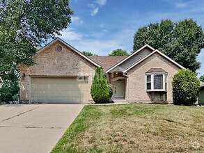 Building Photo - 166 Stewart Way