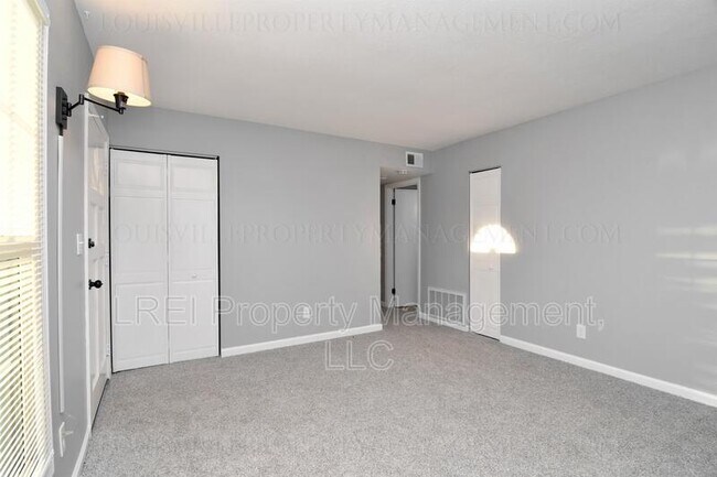 Building Photo - 1215 Burnwick Ct