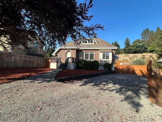 Building Photo - Welcome to your new home!