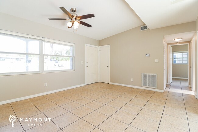 Foto del edificio - 3290 Hillsdale Ave