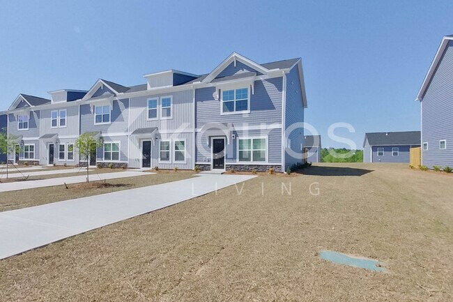 Building Photo - 2477 Banyon Cir