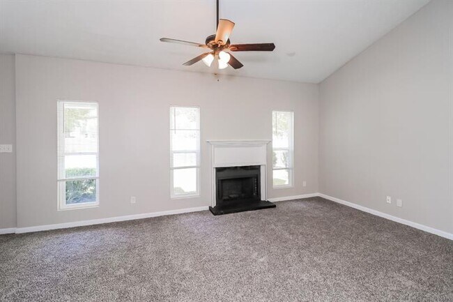 Building Photo - 3824 London Dr