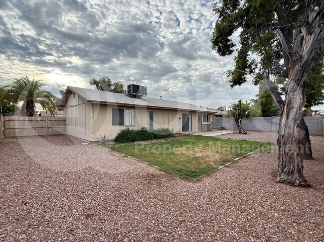 Photo - 2408 N Nebraska St House