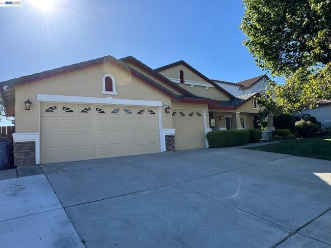 Building Photo - 5412 Nez Perce Way