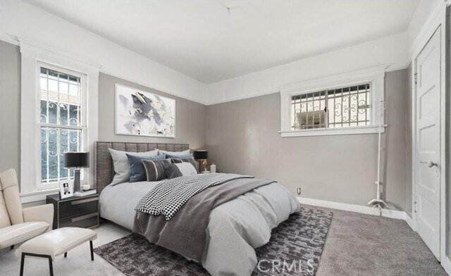 Foto del edificio - 454 W 59th Pl