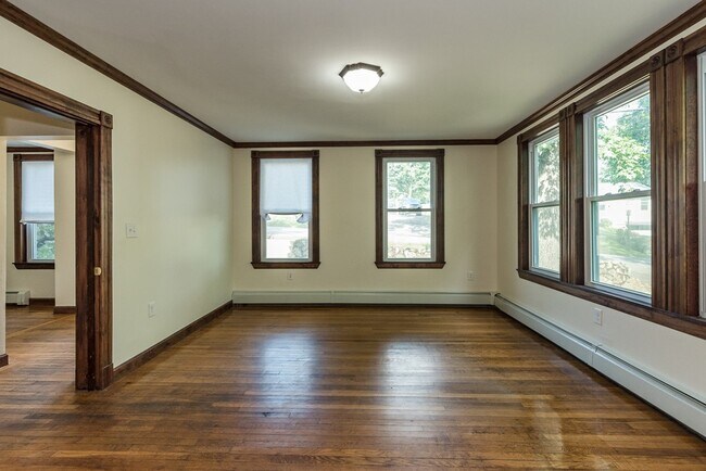 Foto del edificio - 18 Tarbell Ave
