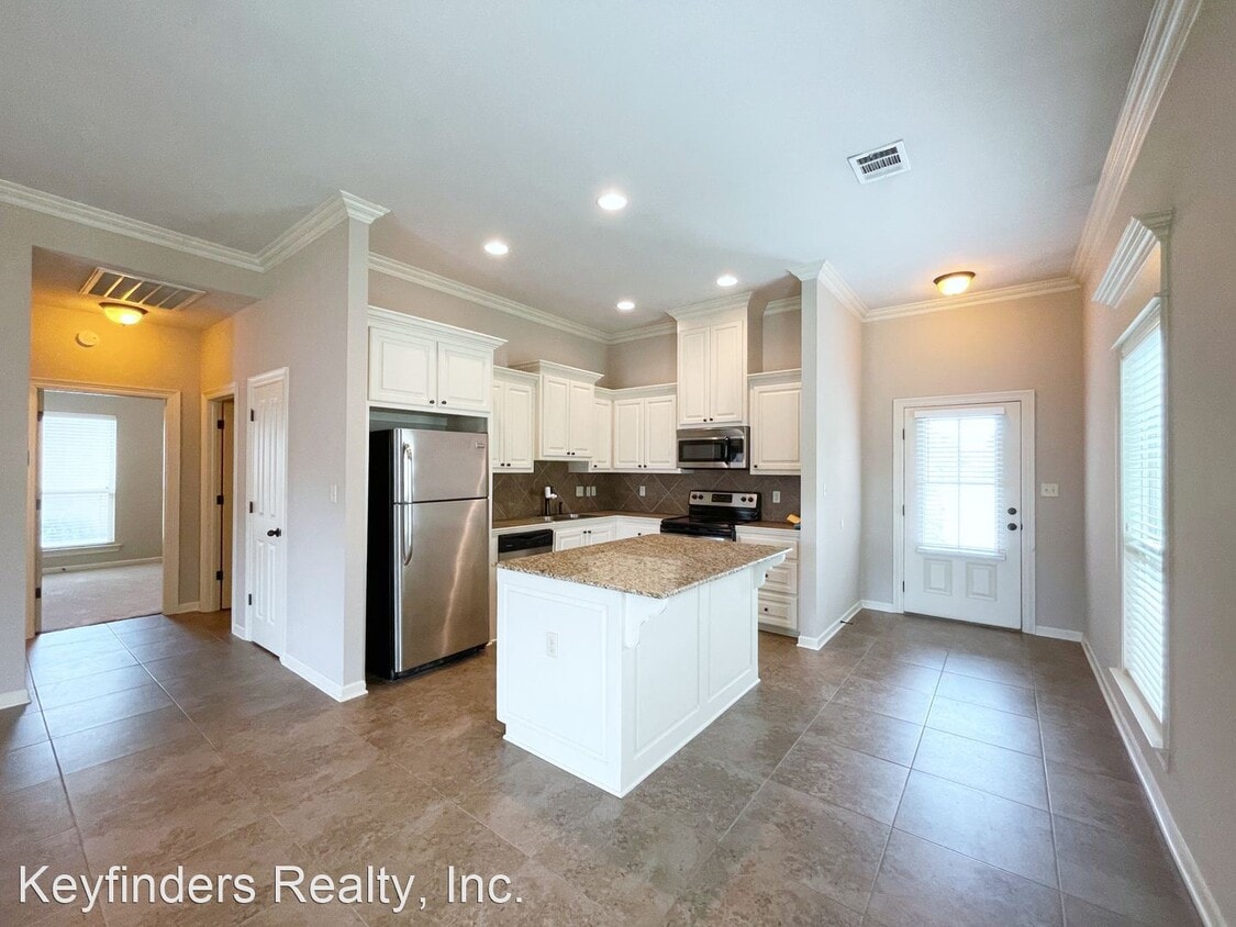 Primary Photo - 3 br, 2 bath House - 1695 El Tigre Dr.