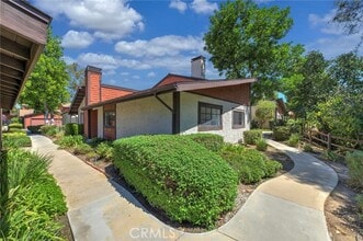 Building Photo - 222 Teague Dr