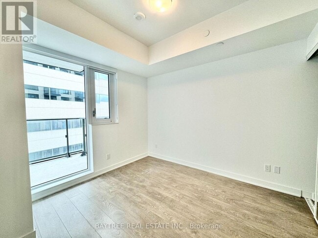 Building Photo - 543 Richmond St W