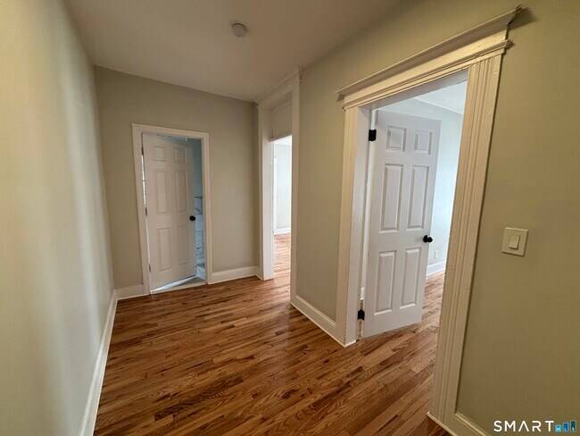 Foto del edificio - 241 Lewis St