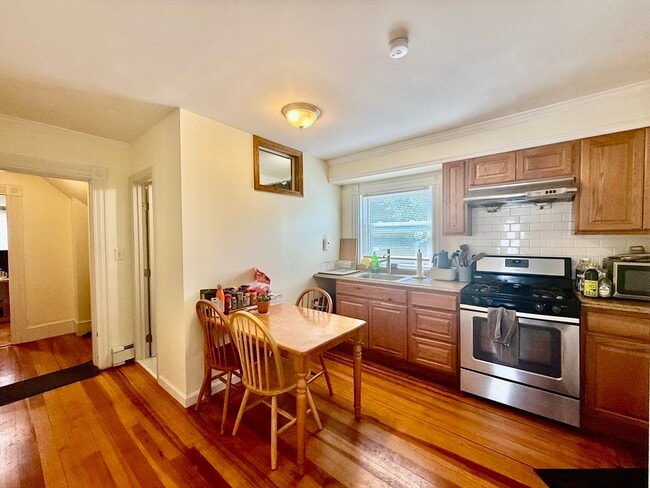 Building Photo - 207 Whitwell St