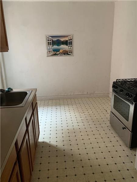 Photo - 373 Ovington Ave House