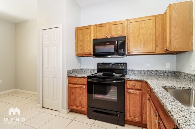 Foto del edificio - 2218 E Ida St