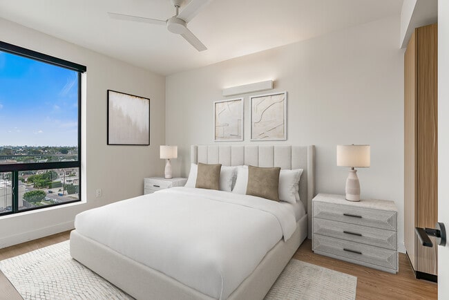 Building Photo - Venue Residences