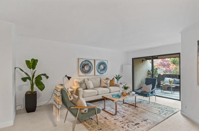 Foto del edificio - APARTMENT