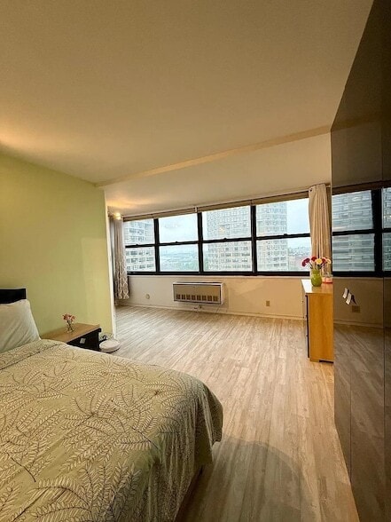 Foto del edificio - 7004 JFK Blvd E