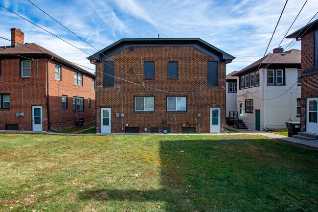 Foto del edificio - 106 N 38th St