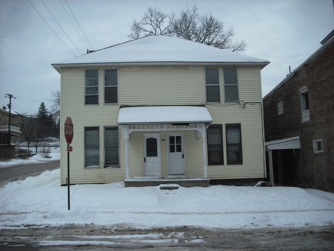 DOWNTOWN LAFAYETTE - DOWNTOWN LAFAYETTE Apartment