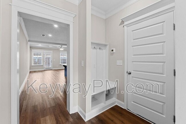 Building Photo - 4505 Chestnut Trl