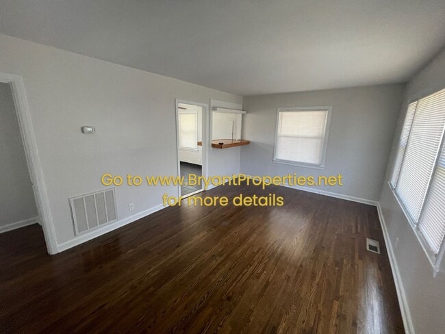 Photo - Nashville - Donelson Area  2 Bedroom 1-Bath House