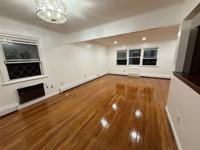 Foto del edificio - 86-14 235th Ct