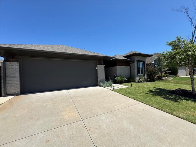 Foto del edificio - 7129 NW 146th St