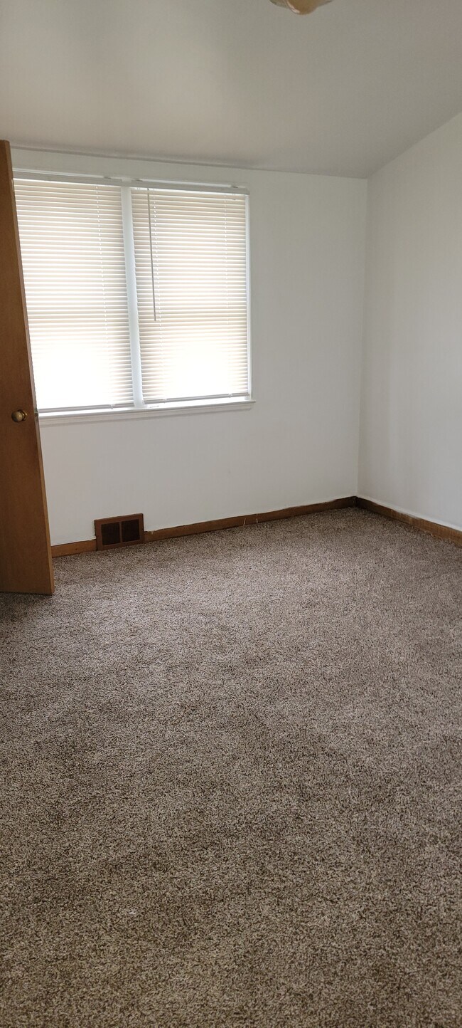 Bedroom1 - 4617A N 24th St