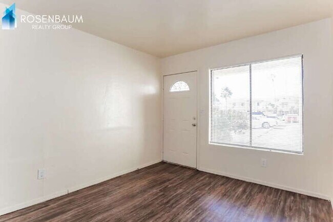 Foto del edificio - 455 W Kelso St