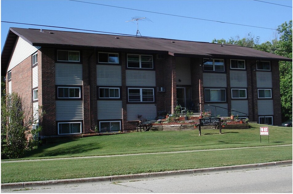 Building Photo - 503 County H