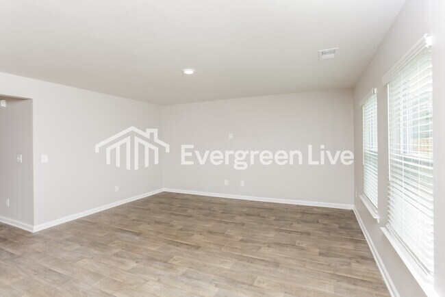 Foto del edificio - Coming Soon!
