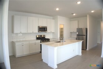 Building Photo - 8965 Gila Rdg