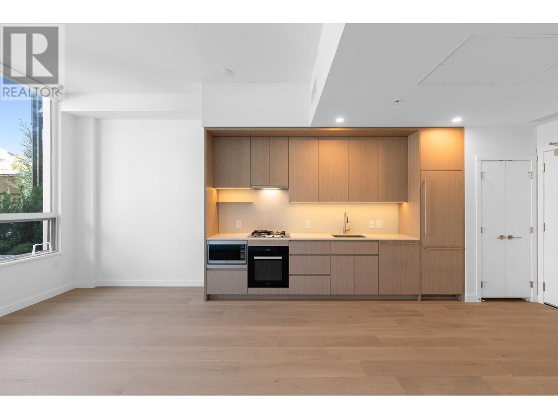 Photo principale - 5212-5212 Cambie Rd