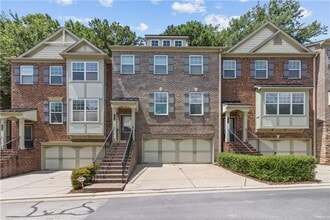 Building Photo - 2086 Cobblestone Cir NE