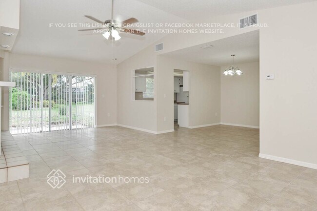 Foto del edificio - 3791 Aster Dr