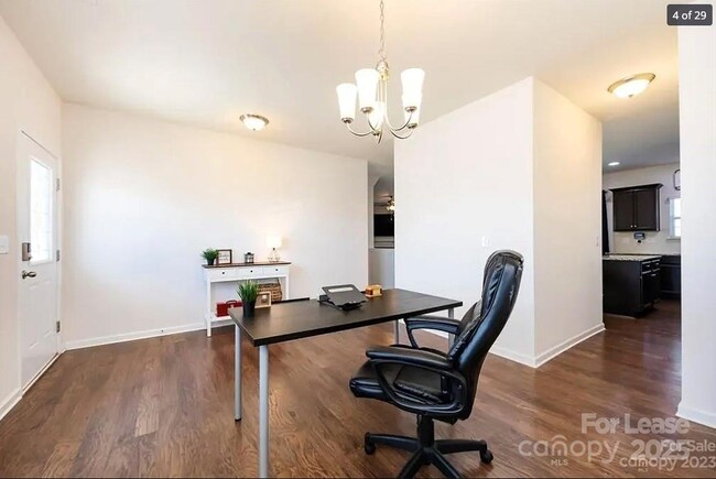 Foto del edificio - 10516 Bradstreet Commons Way