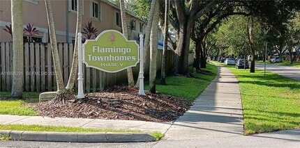 Building Photo - 12153 SW 49th Ct