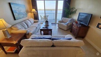 Building Photo - 13427 Blue Heron Beach Dr
