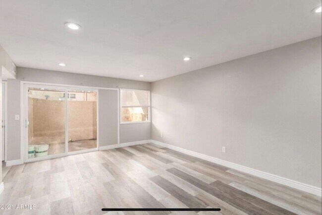 Foto del edificio - 43rd2674-22C