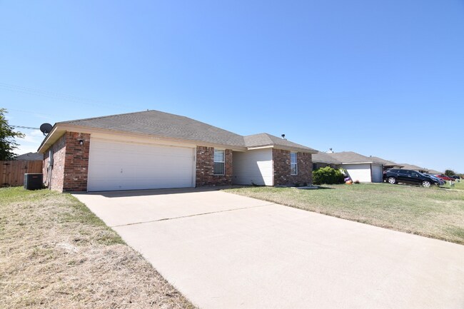 Foto del edificio - 3206 Ida Dr