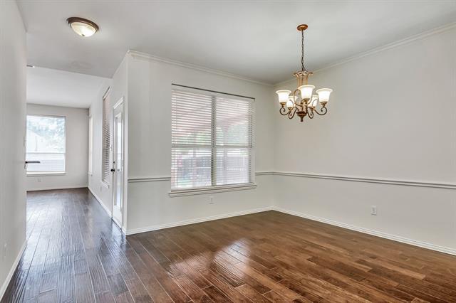 Building Photo - 1105 Postwood Dr