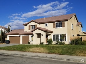 Building Photo - 36462 Florence Ct