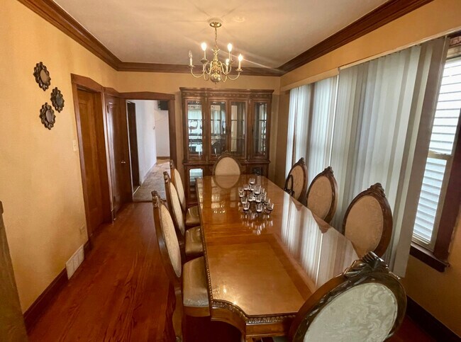 Foto del edificio - 3449 W 60th St