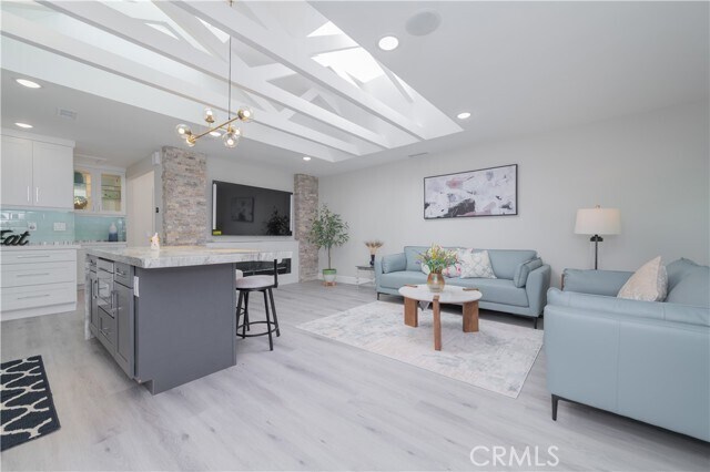 Building Photo - 2206 Via Mariposa E