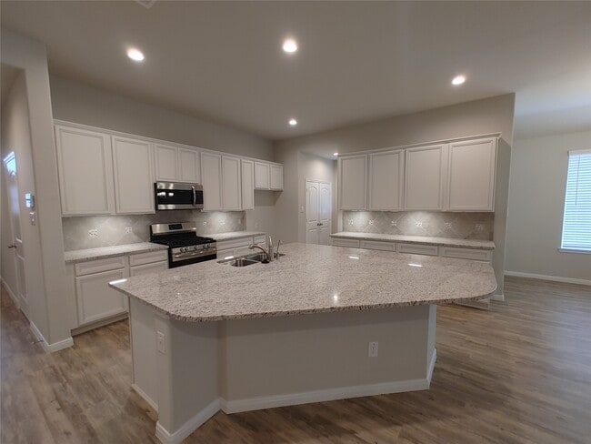 Building Photo - 6206 Blue Coast Ln